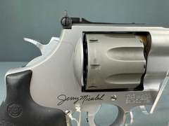 Smith & Wesson 929 Performance Center 9mm Revolver w/hard case #CZR7757