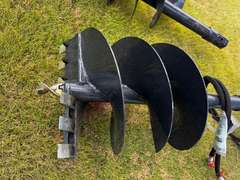 2025 Wolverine Hydraulic Post Hole Digger w/12" & 18" Augers