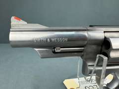 Smith & Wesson 629-1 44Mag Revolver w/box #AYC5910