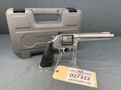 Smith & Wesson 929 Performance Center 9mm Revolver w/hard case #CZR7757