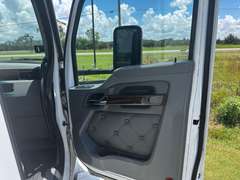 2018 Kenworth T680 Semi Truck