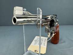 Smith & Wesson 27-2 357Mag Revolver w/Wooden Box #693488