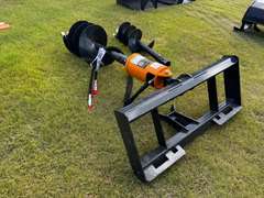 2025 Wolverine Hydraulic Post Hole Digger w/12" & 18" Augers