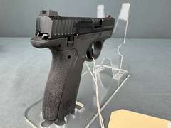 Smith & Wesson Bodyguard 2.0 380Auto Semi-Auto Pistol w/box #EHW5353