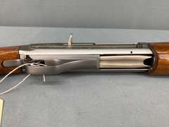 Winchester Super X3 12ga Semi-Auto Shotgun w/hard case #2010DU0700