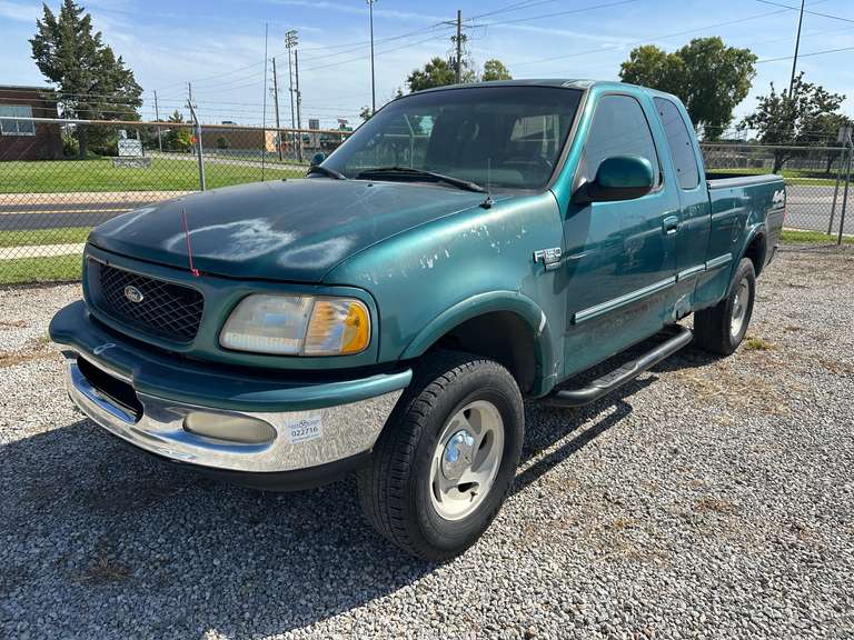 1998 Ford F-150 4x4 Super Cab Pickup Truck