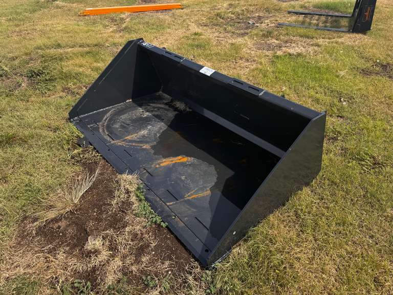 Wolverine 67" Smooth Bucket Attachment