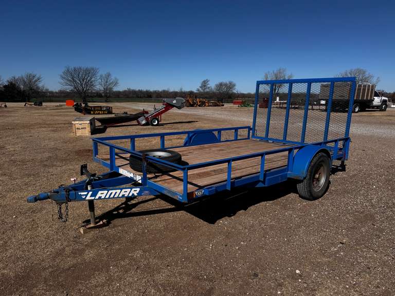 2019 Lamar 12' Utility Trailer