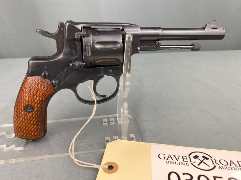 Nagant 7.62cal Revolver w/Holster #NG0673 - Gavel Roads Online Auctions