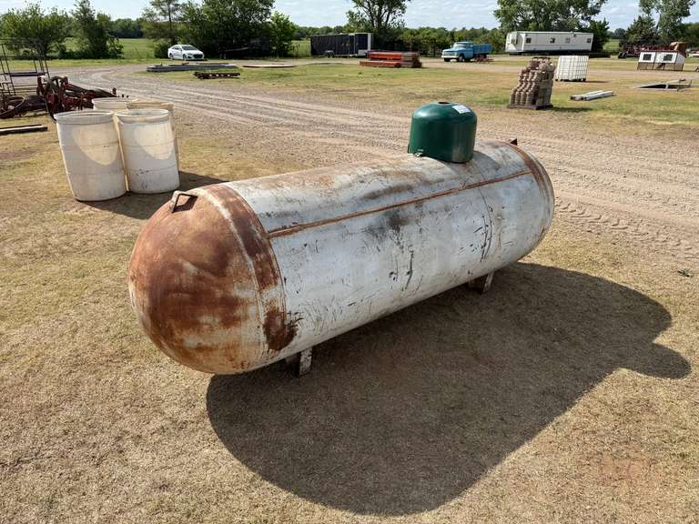 500 Gallon Propane Tank