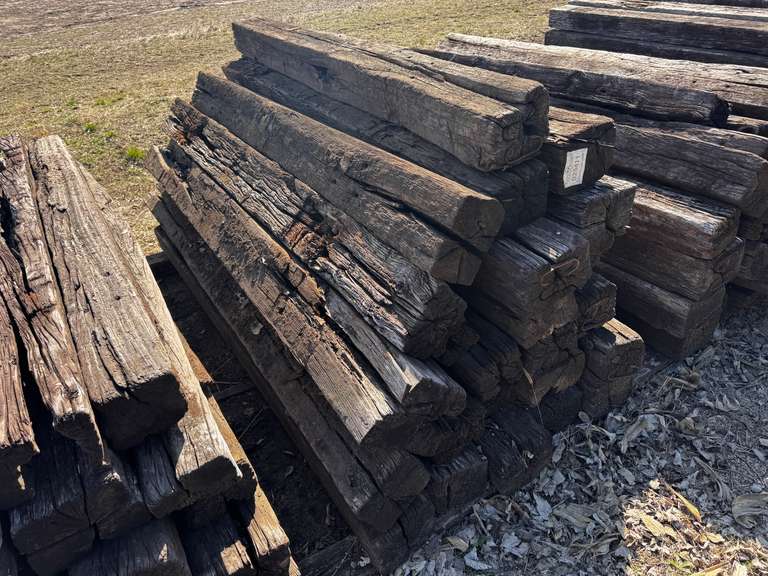 (25) Railroad Ties