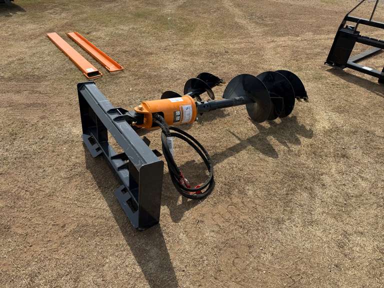 Hydraulic Auger Skid Steer Attachment w/(2) Bits