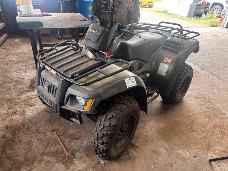 John Deere Trail Buck 650 CVT 4 Wheeler