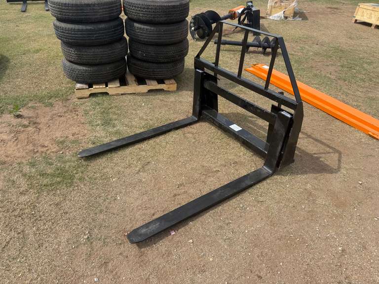 48" Skid Steer Fork Attachment