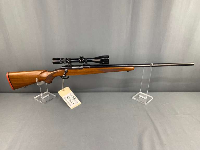 Ruger M77 220Swift Bolt Rifle w/Scope #71-52228