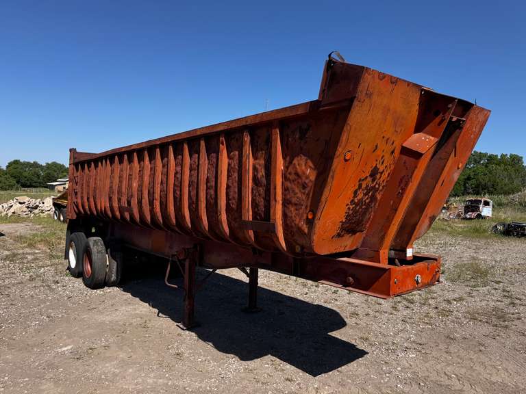 Dump Trailer