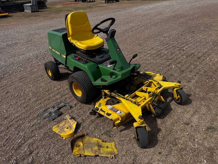 John Deere F725 Riding Mower w/54" Front-Mount Mower Deck