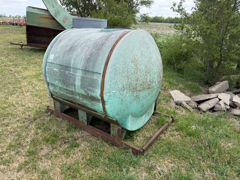 Green Poly Saddle Tank