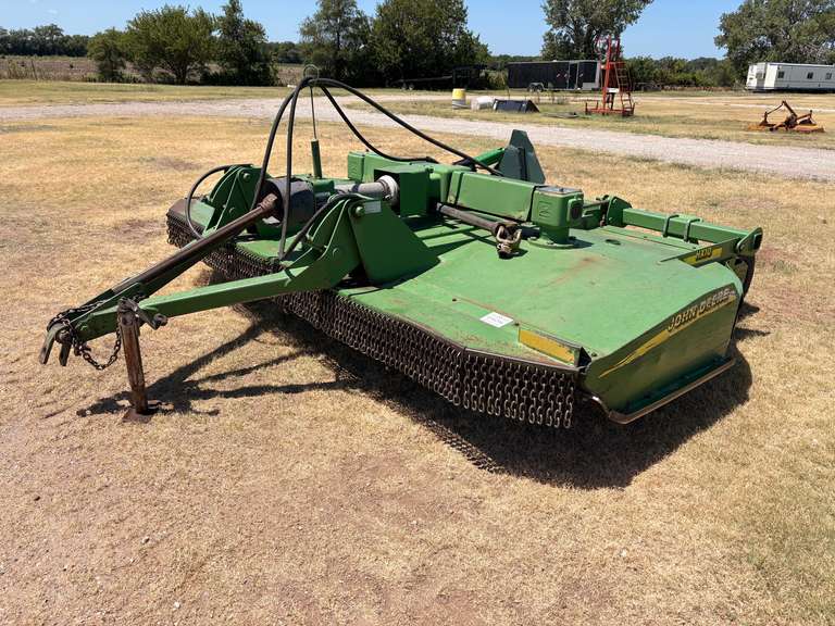 John Deere HX10 Mower