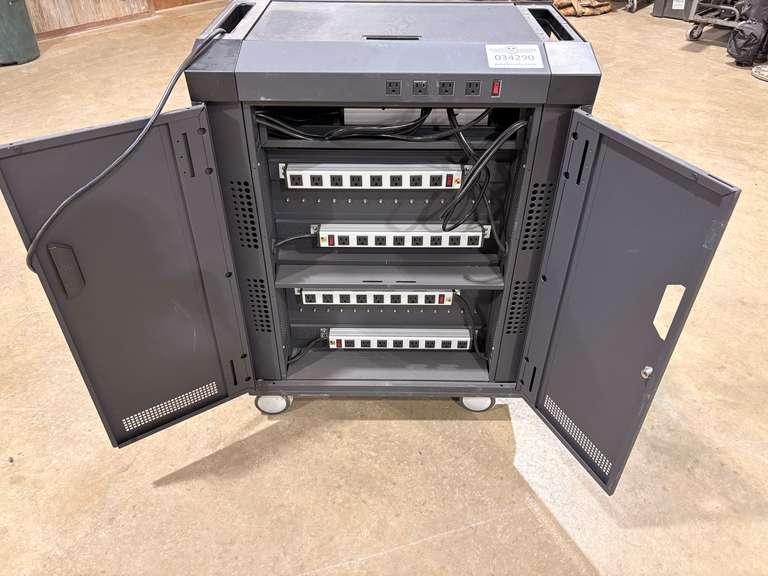 Mobile Audio-Visual Equipment Rack