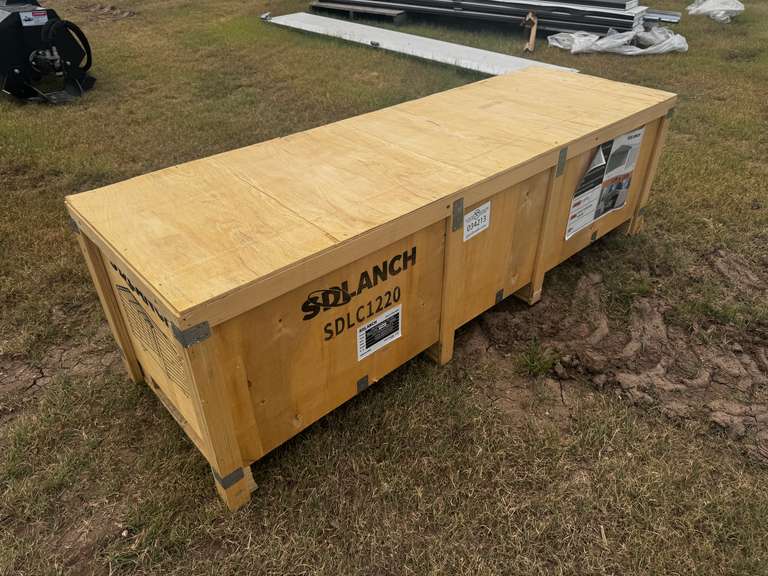 12' x 20' High-End Car Port