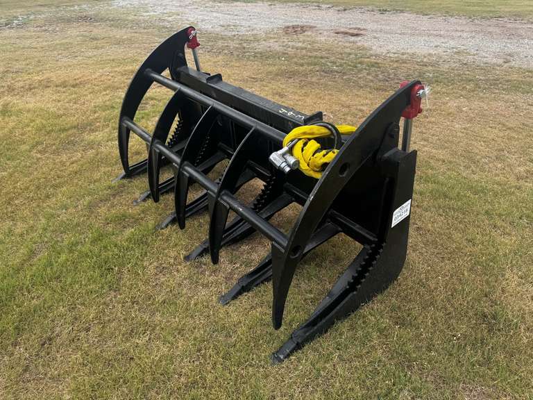 68" Hydraulic Grapple Bucket