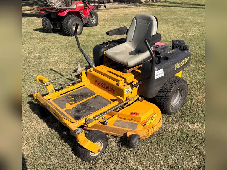 52" Hustler FasTrak Mower