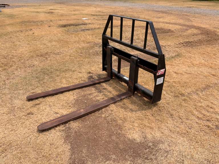 48'' Kivel Skid Steer Fork Attachment