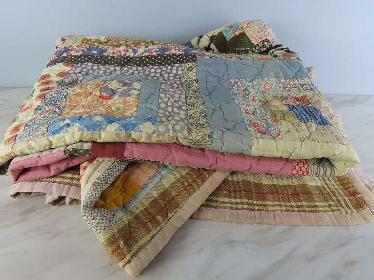 Vintage Handmade Quilt
