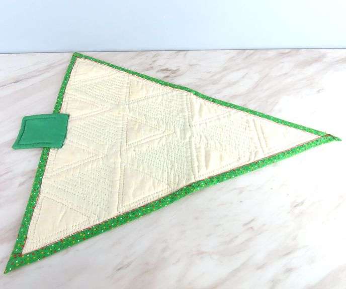 Quilted Christmas Tree Décor