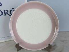 Small Lladro Collector Plate on Included Stand in Box