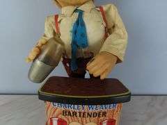 Vintage Rosko Toys "Charley Weaver Bartender Tin Mechanical Figure