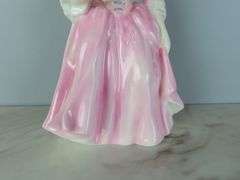 Vintage Royal Doulton "The Hostess of Williamsburg" Bone China Figure - Made in England
