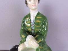 Vintage Royal Doulton "A Gentleman from Williamsburg" Bone China Figure - Made in England