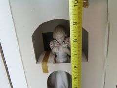 Beautiful Lladro Porcelain "Spring Bouquet" Figure in Original Box - Made in Spain