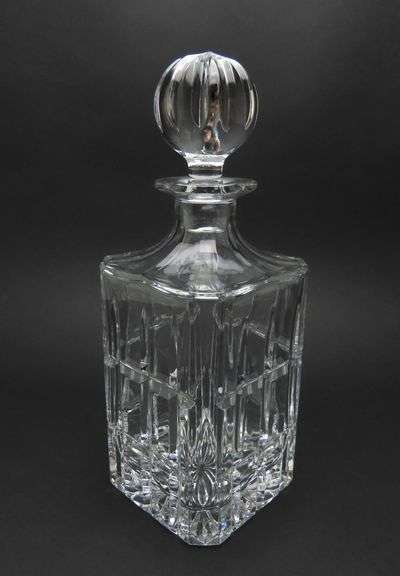 Beautiful Vintage Crystal Decanter