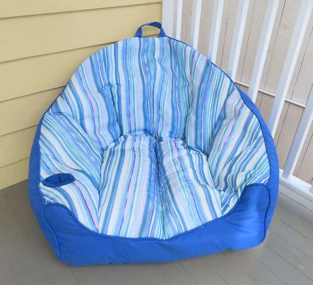 Large Frontgate Outdoor Living Floating Pool Chair with Cup Holder #2 ...