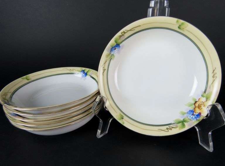 Lot of 6 Hand Painted N1162 Noritake Porcelain Berry Bowls - Made in Japan