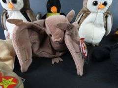 Lot of 8 Collectible Ty Beanie Baby Plush