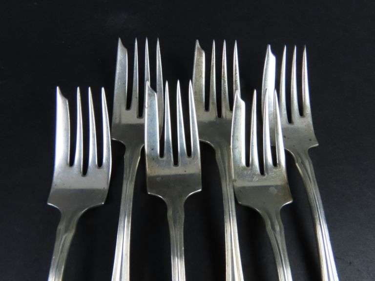 Lot of 6 "Concord" Monogrammed Sterling Silver Forks by Wallace Silver - 162g