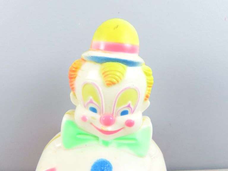 1977 Sanitoy Musical Clown Bobbler