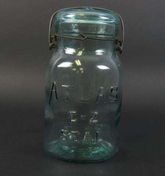 Vintage Atlas EZ Seal Lidded Blue Glass Jar