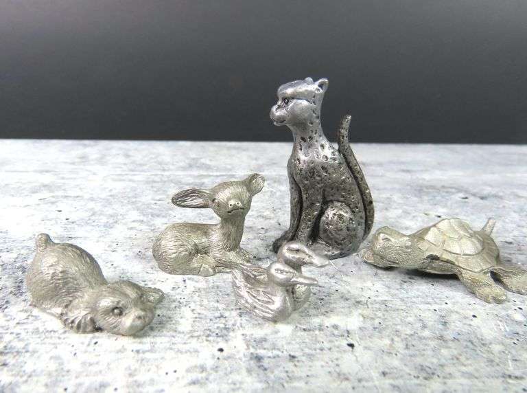 Lot of 6 Tiny Pewter Figures