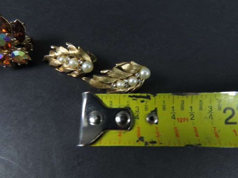 2 Pair of Vintage Trifari Clip Earrings