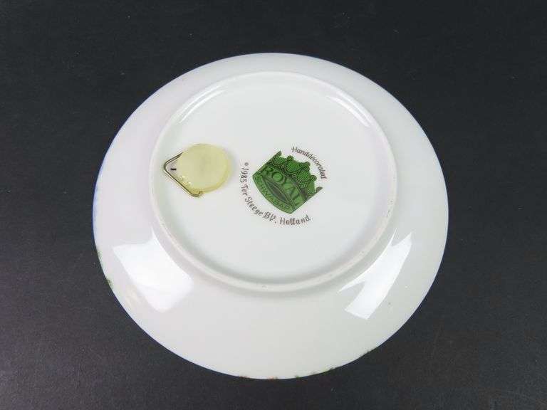 1985 Hand Decorated Royal Schwabap Collector Plate  Made in Holland