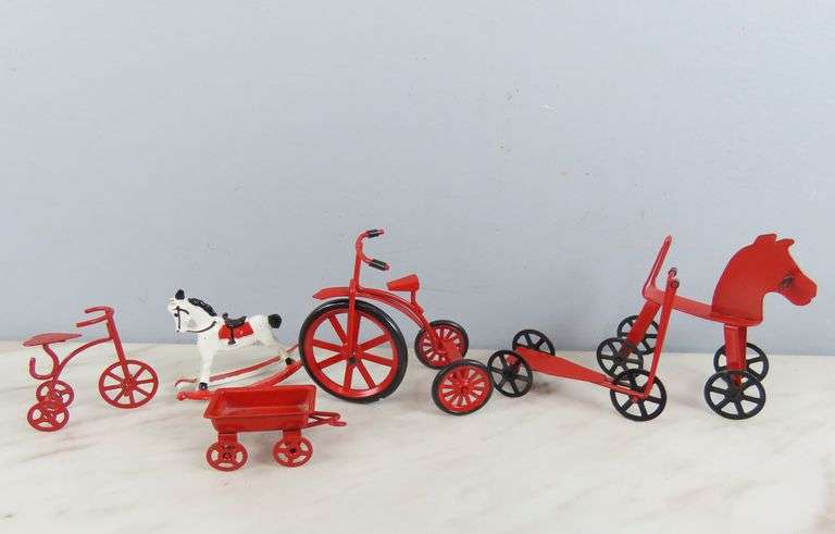 Grouping of Midwest Miniature Metal Toys
