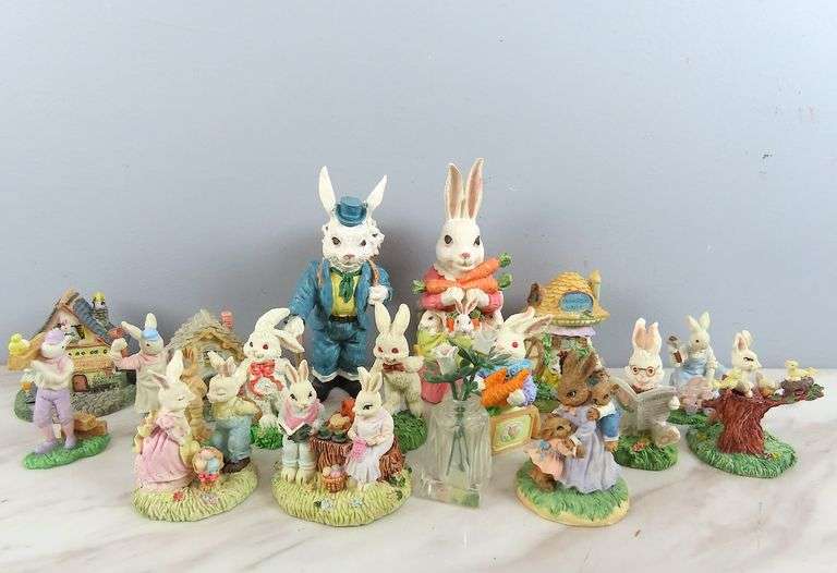 Mixed Lot of Composite Rabbit Décor