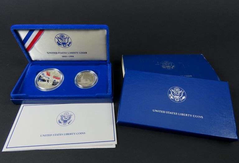 Lot of 2 1986 .900 Fine Silver Uncirculated Collector Coins in Case