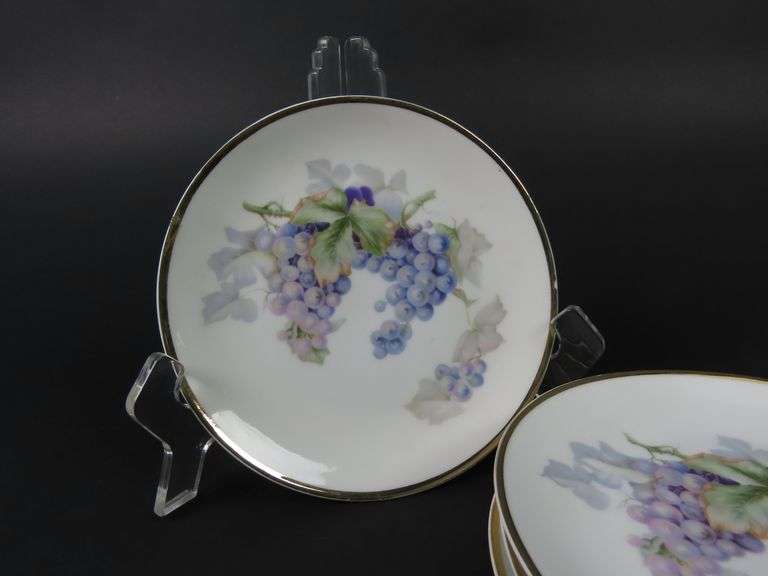 Lot of 5 Victorian ZS & Co. Bread Plates
