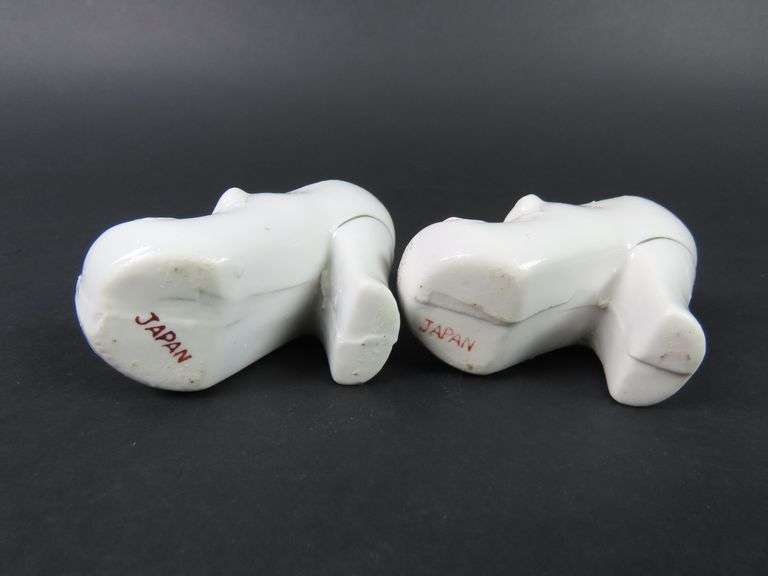Lot of 2 Small Porcelain Shoes